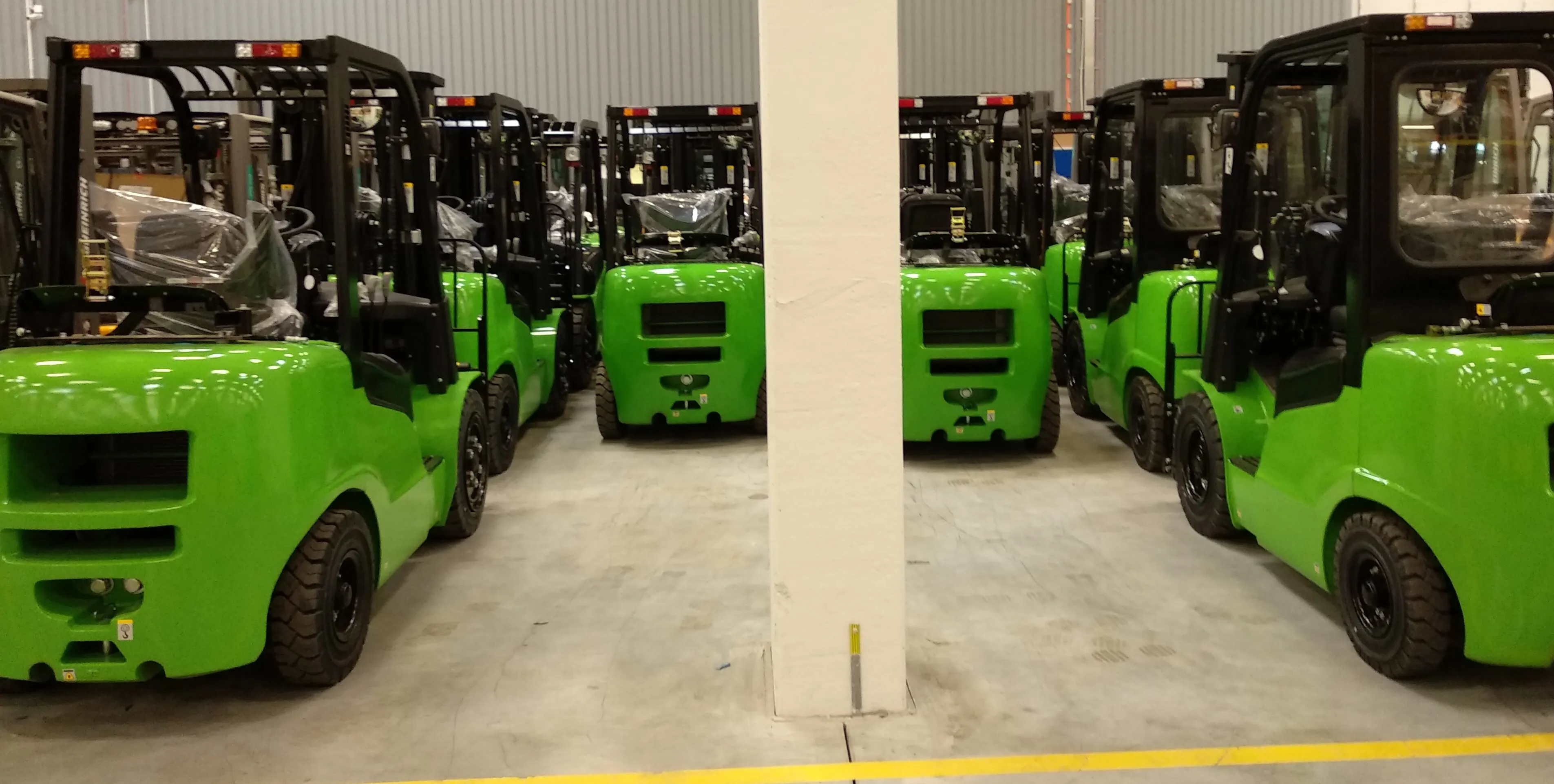 Wózki widłowe magazynowe na wynajem - Get-A-Truck